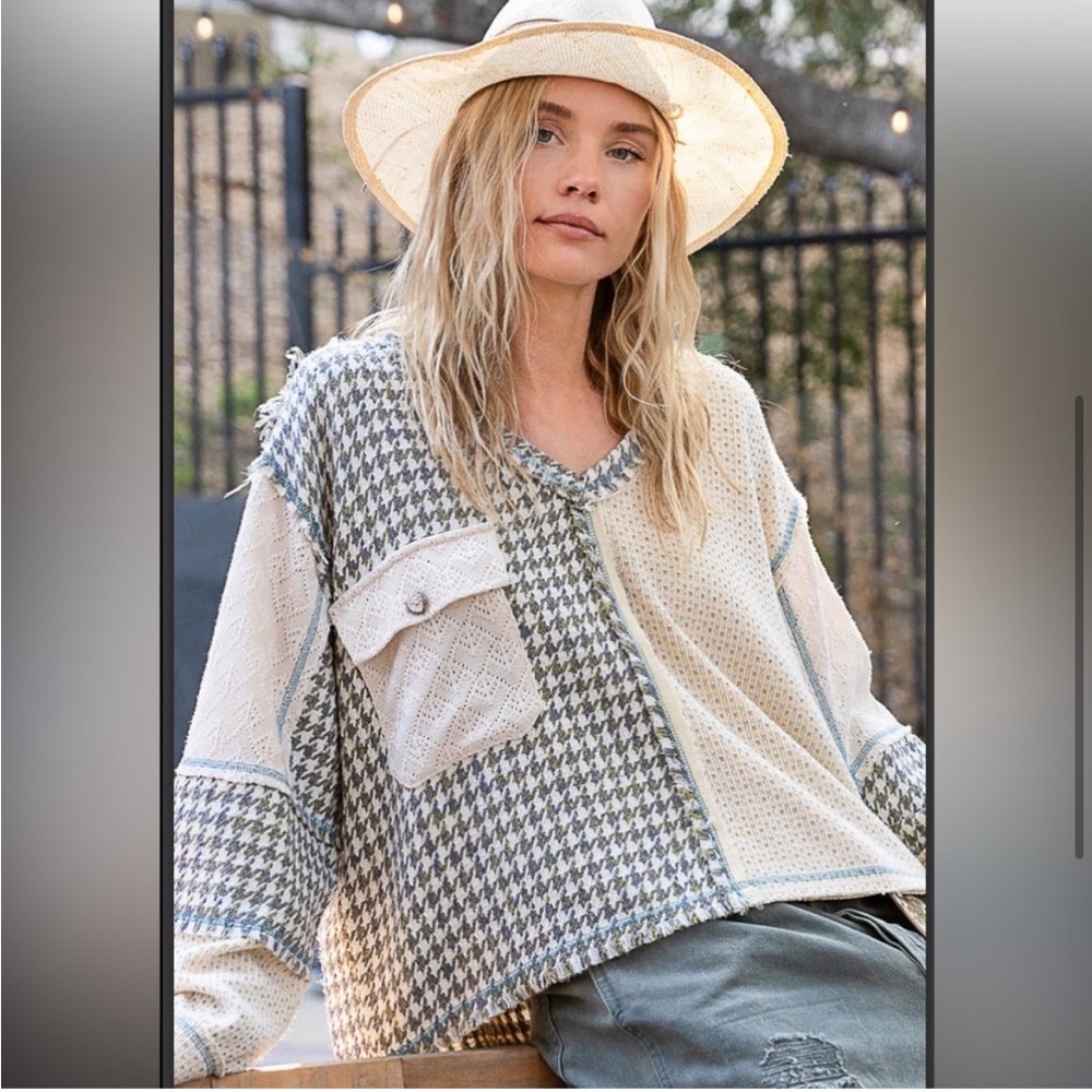 POL Women's Patchwork Sweater - Cream and Gray - Picture 2 of 4